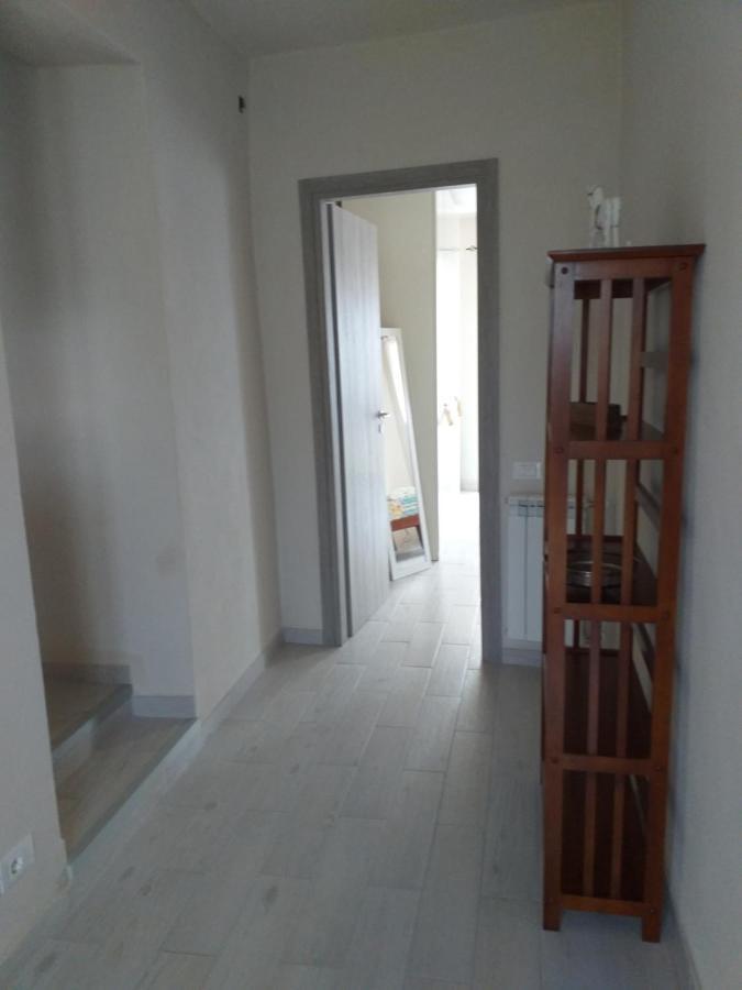 הוילה סרזאנה Casa Di Vecchio Borgo מראה חיצוני תמונה