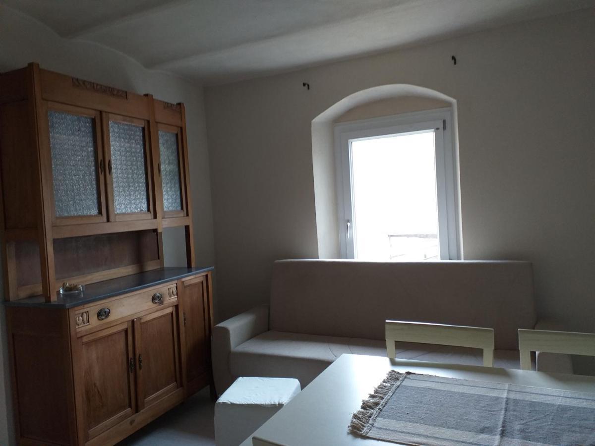 הוילה סרזאנה Casa Di Vecchio Borgo מראה חיצוני תמונה