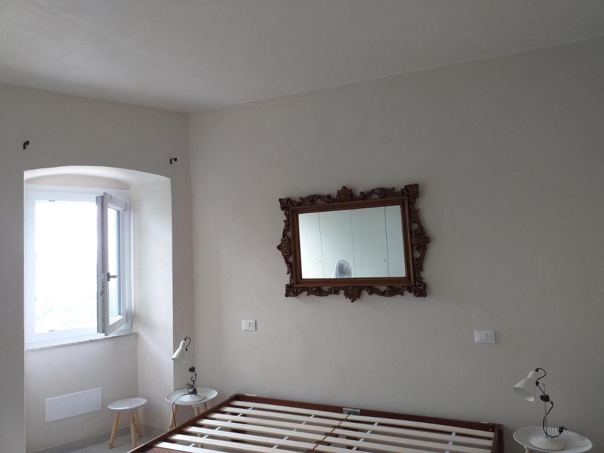 הוילה סרזאנה Casa Di Vecchio Borgo מראה חיצוני תמונה