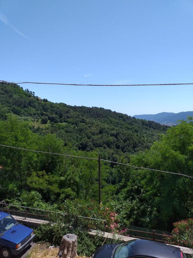 הוילה סרזאנה Casa Di Vecchio Borgo מראה חיצוני תמונה