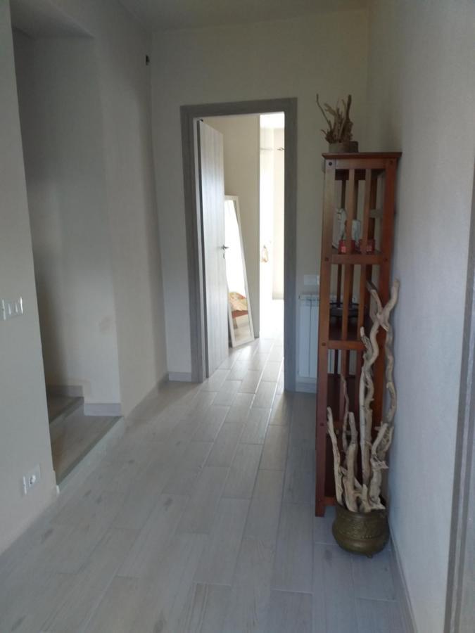 הוילה סרזאנה Casa Di Vecchio Borgo מראה חיצוני תמונה