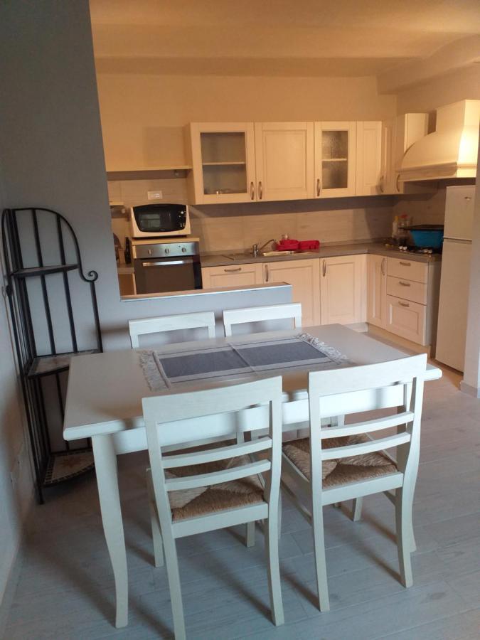 הוילה סרזאנה Casa Di Vecchio Borgo מראה חיצוני תמונה