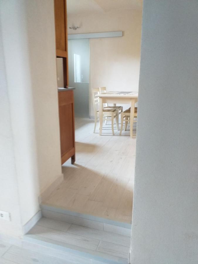 הוילה סרזאנה Casa Di Vecchio Borgo מראה חיצוני תמונה
