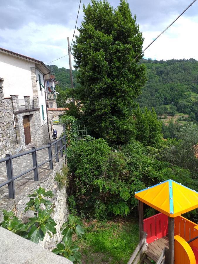 הוילה סרזאנה Casa Di Vecchio Borgo מראה חיצוני תמונה