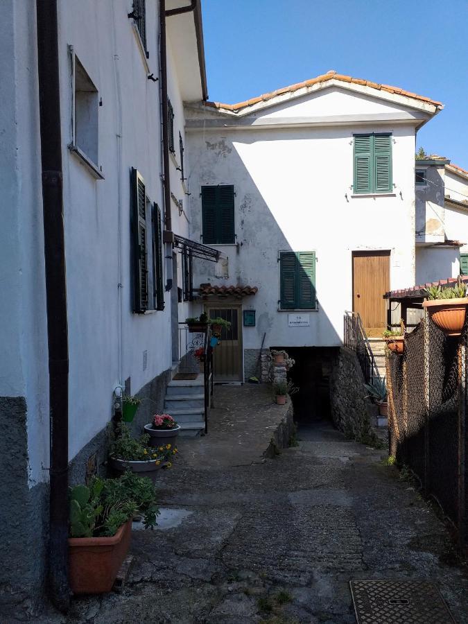 הוילה סרזאנה Casa Di Vecchio Borgo מראה חיצוני תמונה