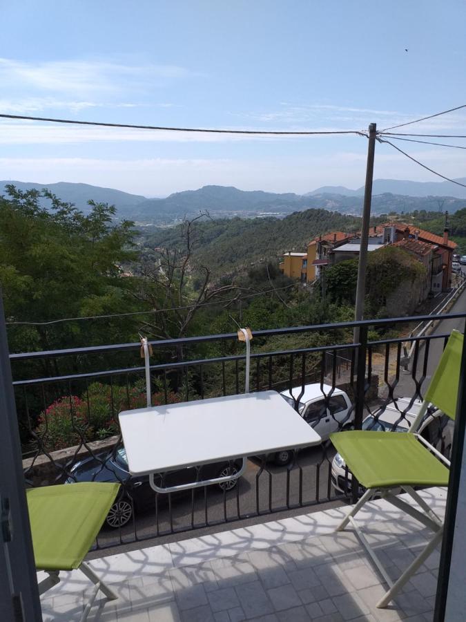 הוילה סרזאנה Casa Di Vecchio Borgo מראה חיצוני תמונה