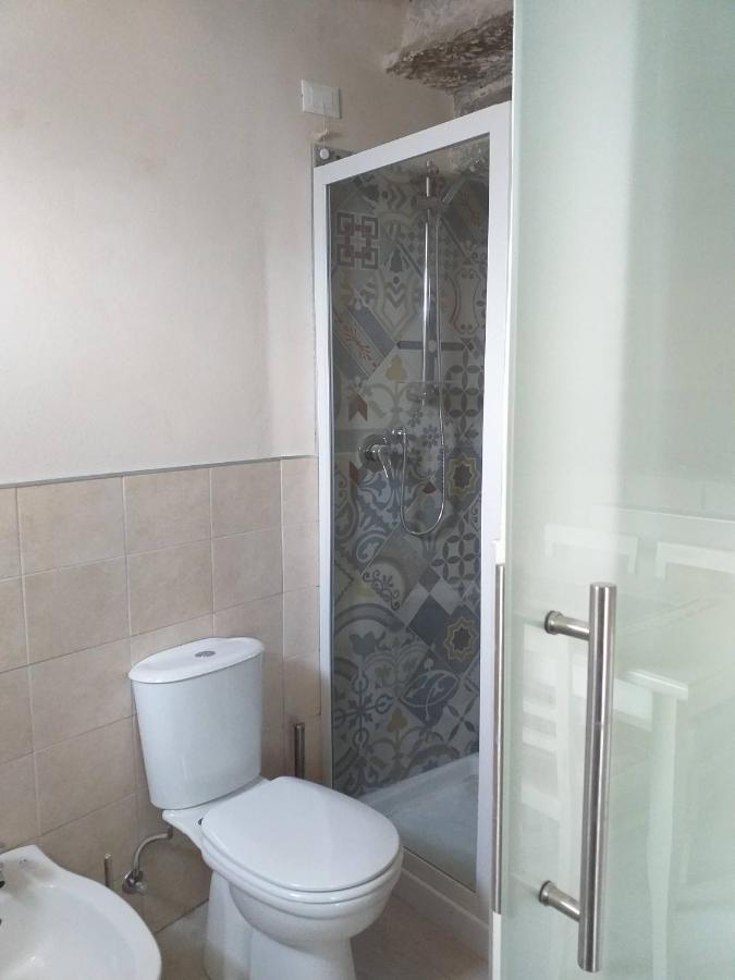 הוילה סרזאנה Casa Di Vecchio Borgo מראה חיצוני תמונה